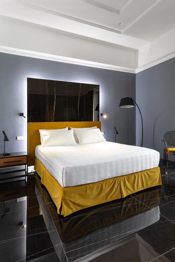 Hotel Poerio 25 Boutique Stay Naples Exterior photo